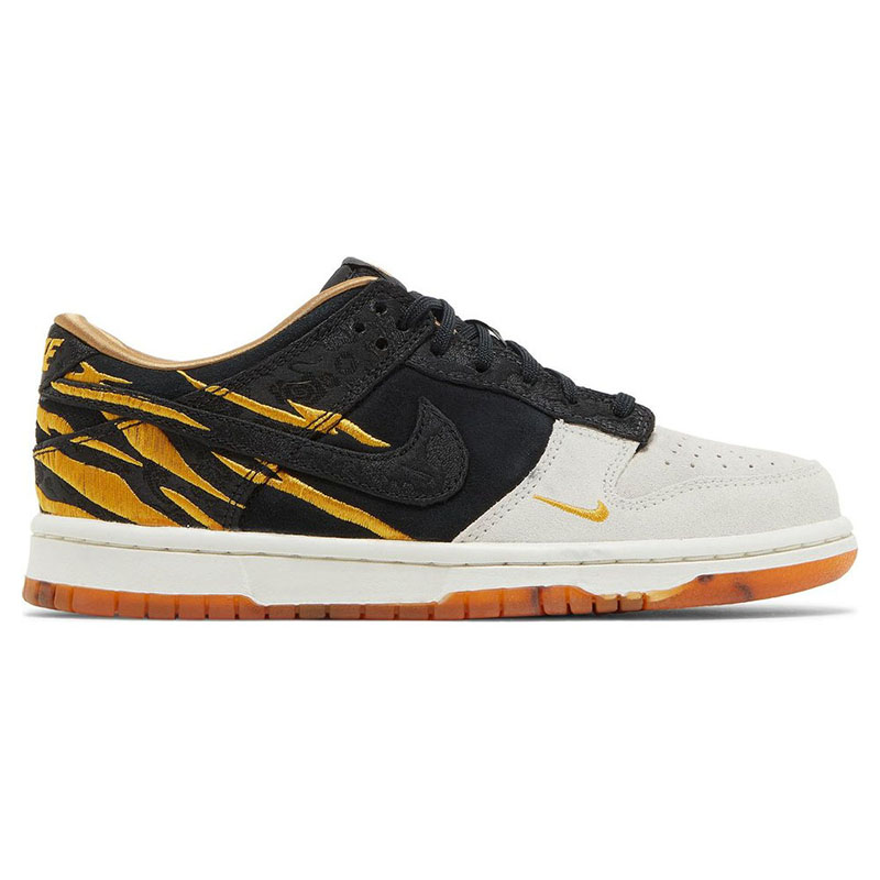 DUNK LOW  ''GOD OF WEALTH''