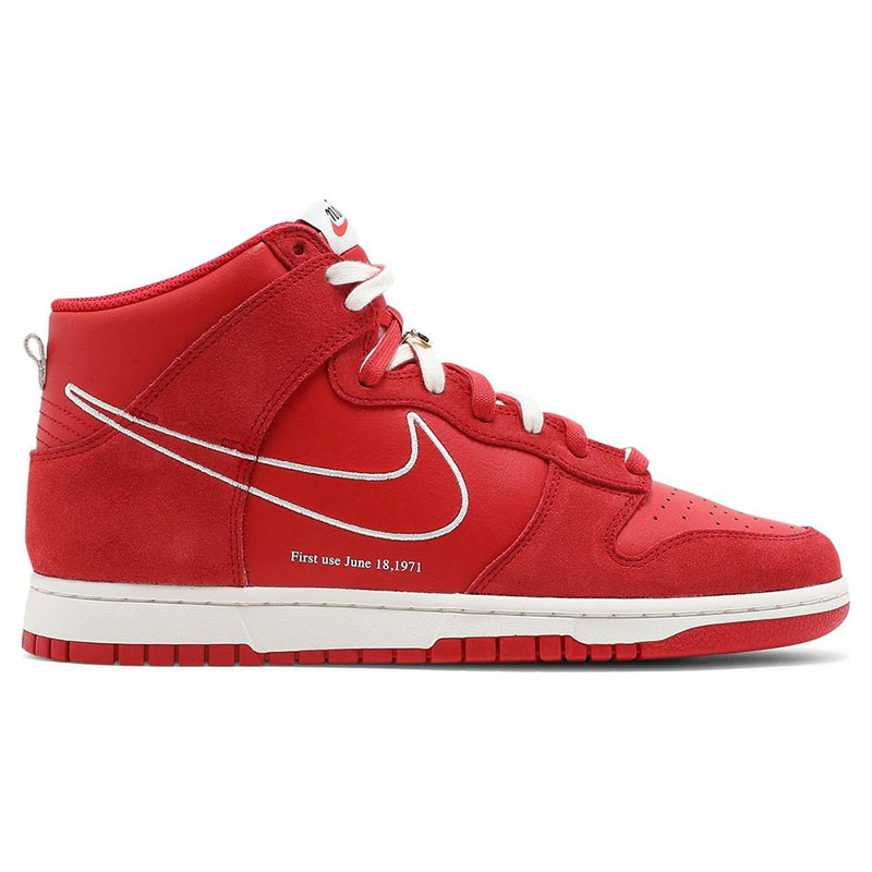 DUNK HIGH SE ''FIRST USE PACK - UNIVERSITY RED''