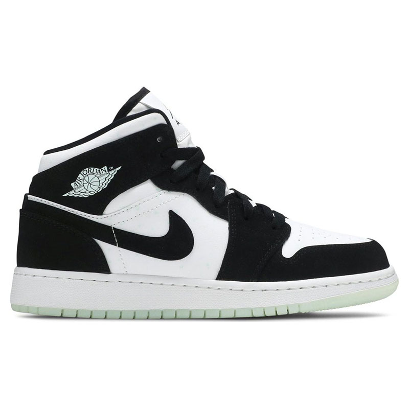 AIR JORDAN 1 MID SE GS ''GLOW IN THE DARK PANDA''