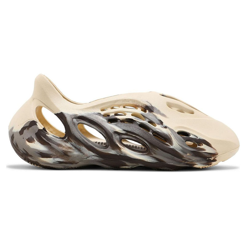 Y**zy foam runner ''mx cream clay''