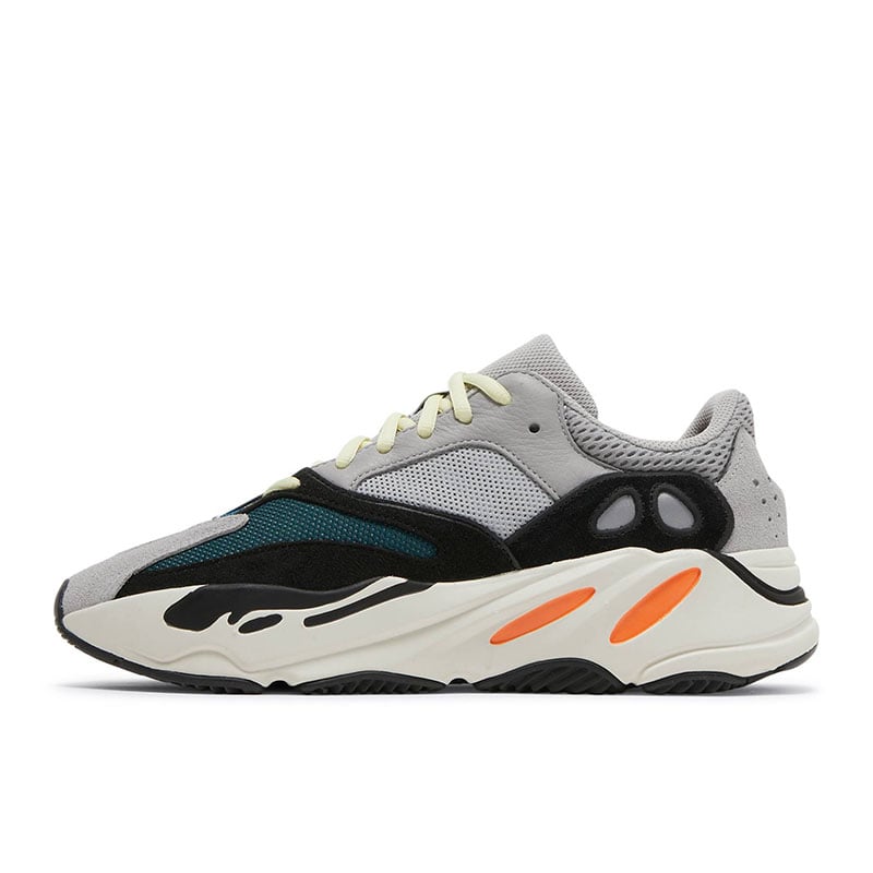 Y**zy boost 700 "wave runner"