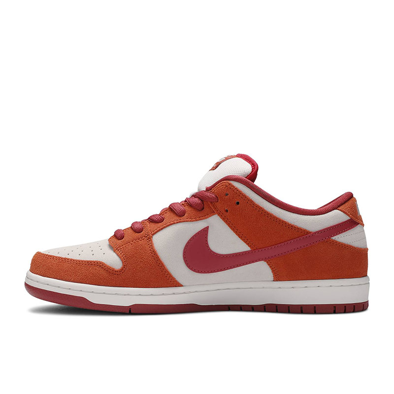 DUNK LOW PRO SB 