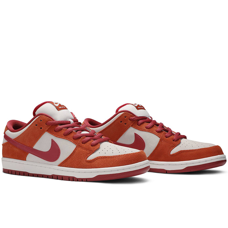 DUNK LOW PRO SB 