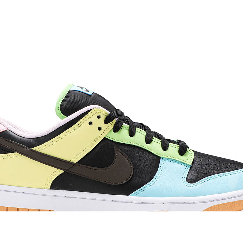 DUNK LOW SE ‘FREE.99 - BLACK’