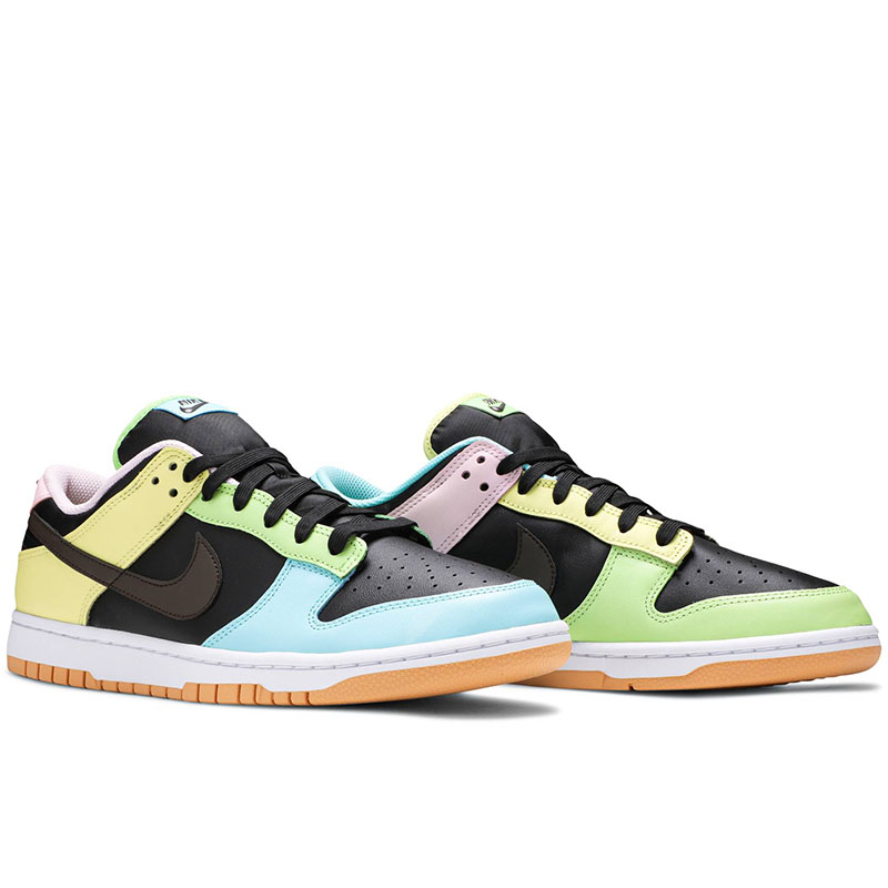 DUNK LOW SE ‘FREE.99 - BLACK’