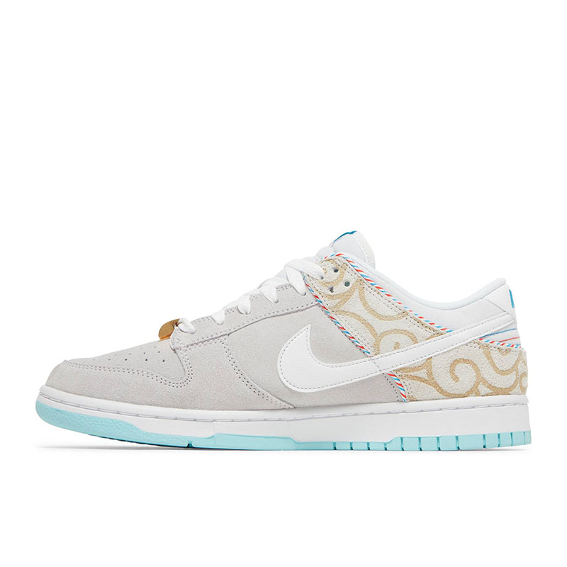 Dunk Low SE 