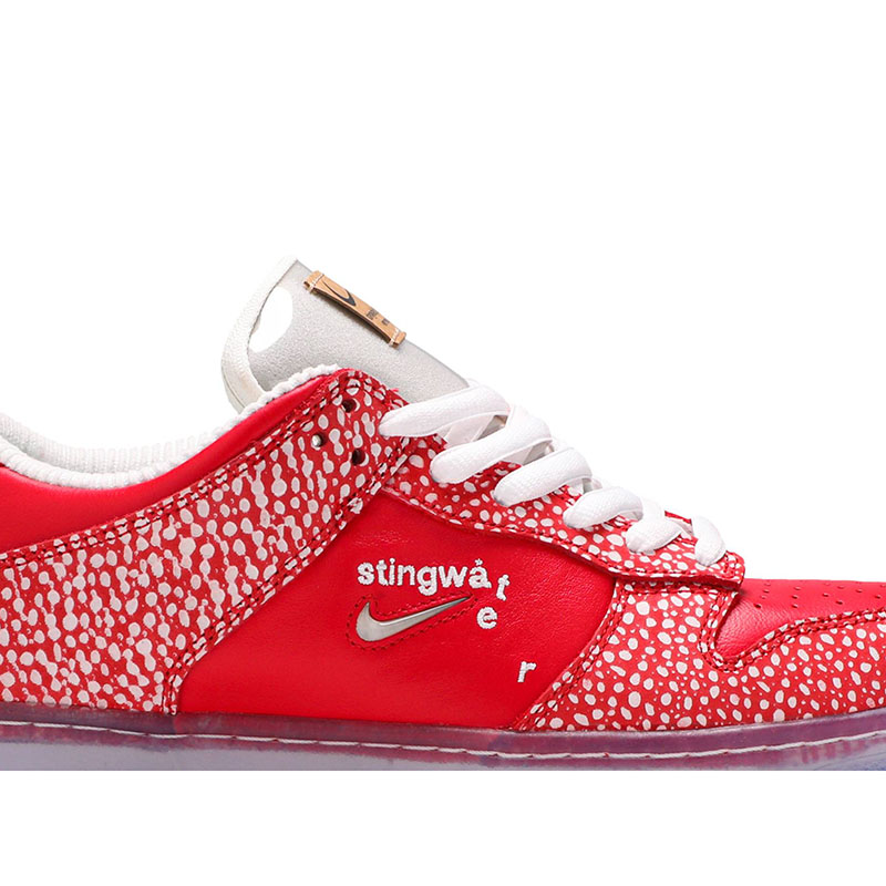STINGWATER X DUNK LOW SB 