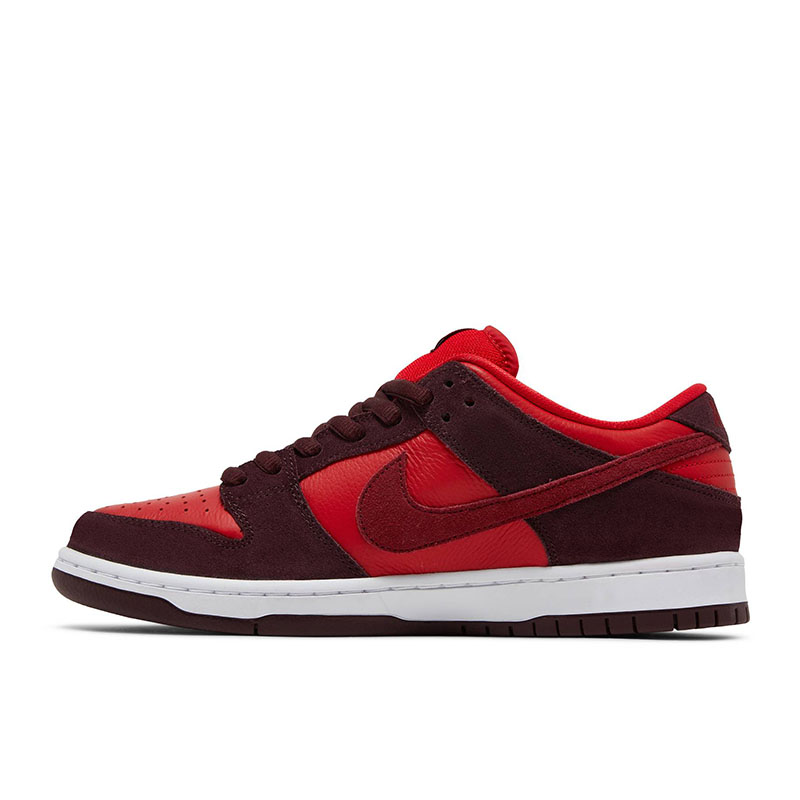 DUNK LOW PRO SB 
