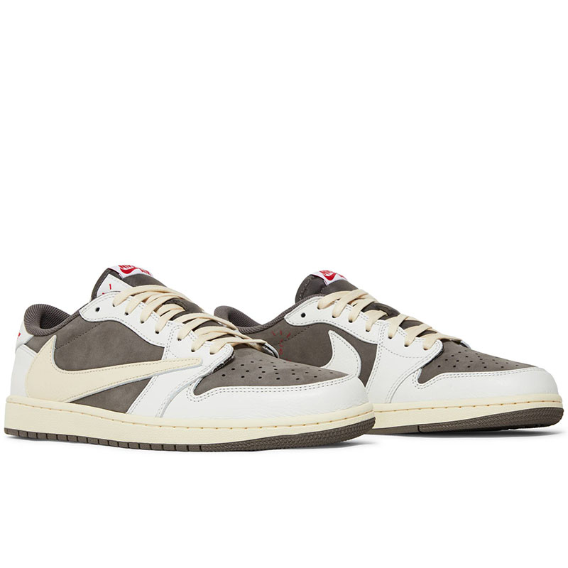 TRAVIS SCOTT X AIR JORDAN 1 LOW OG "REVERSE MOCHA"
