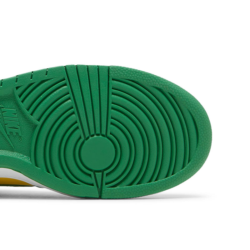 S*p*e x dunk high sb 