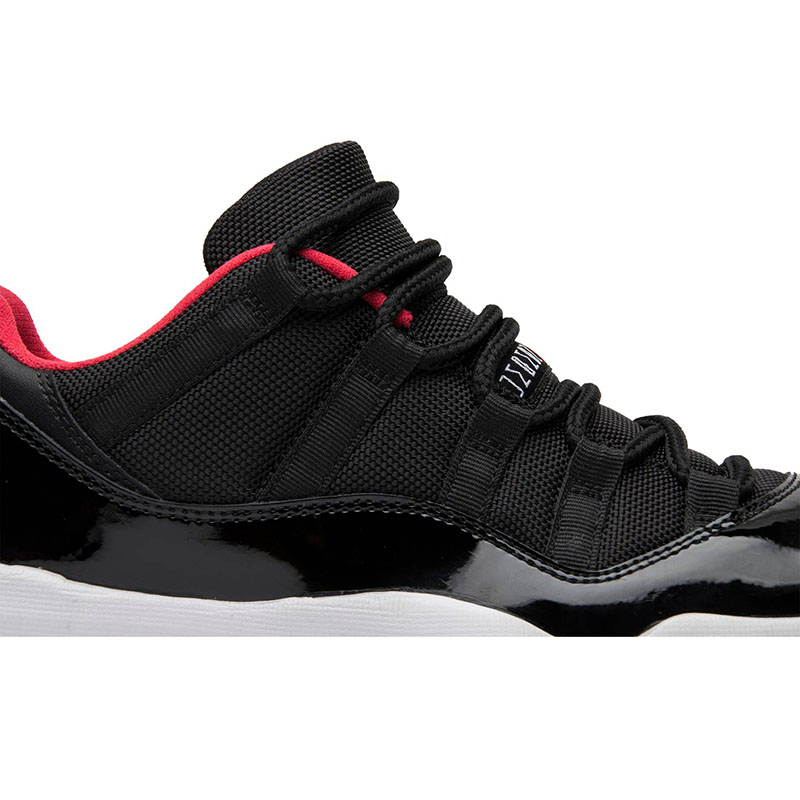 AIR JORDAN 11 RETRO LOW "BRED"