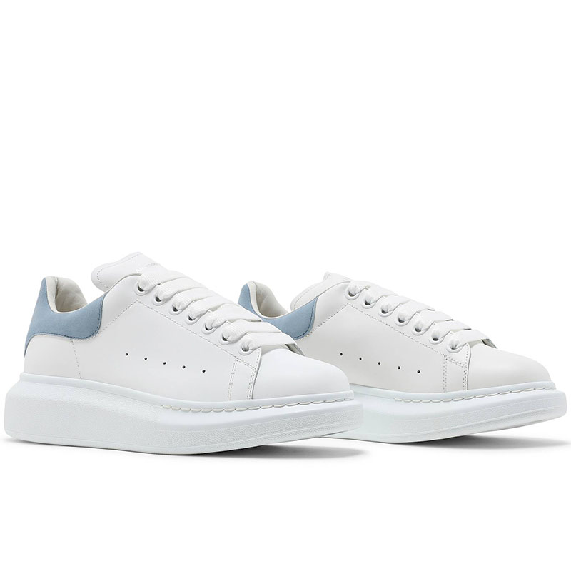 alexander M*Q*en oversized sneaker 