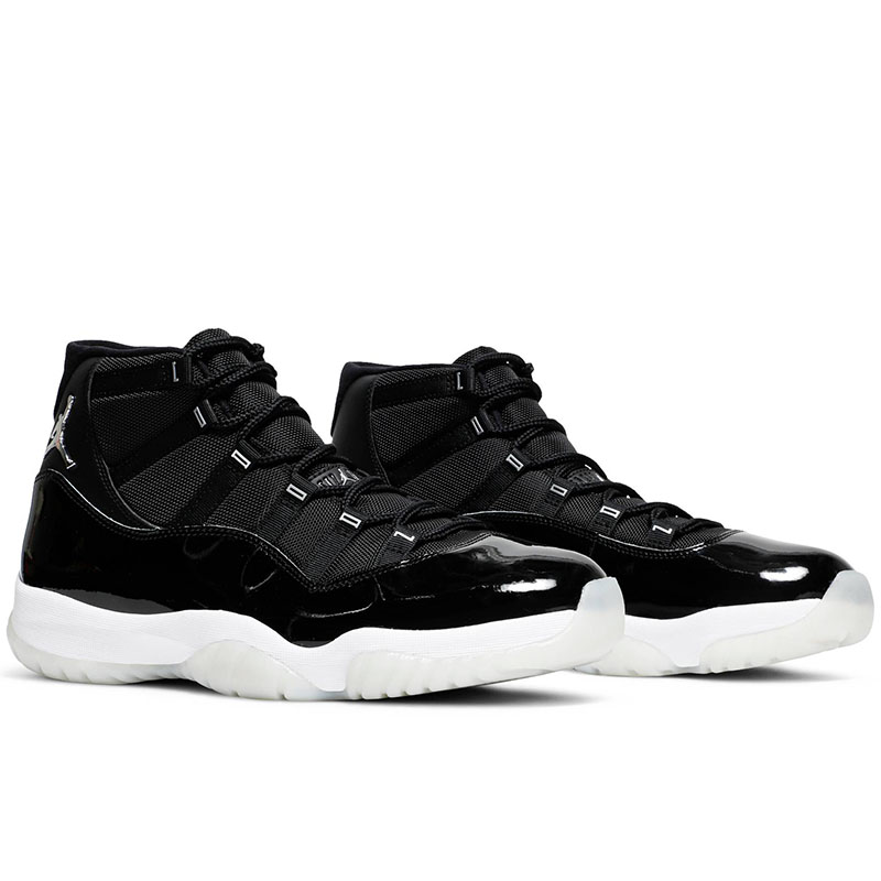 AIR JORDAN 11 RETRO