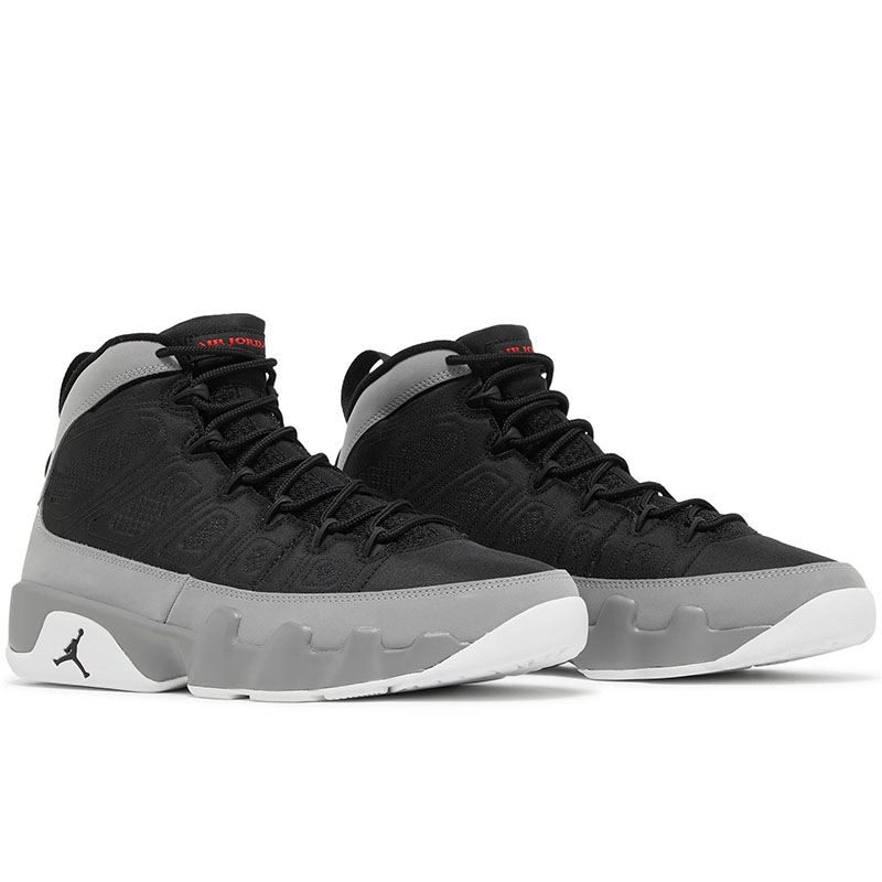 AIR JORDAN 9 RETRO 