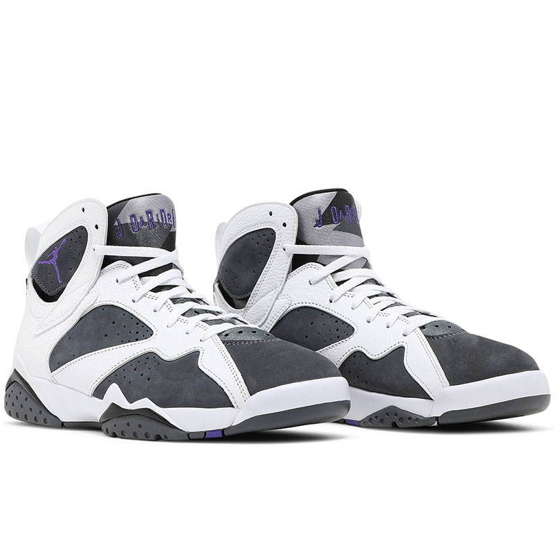 AIR JORDAN 7 RETRO 