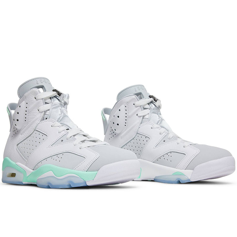 AIR JORDAN 6 RETRO