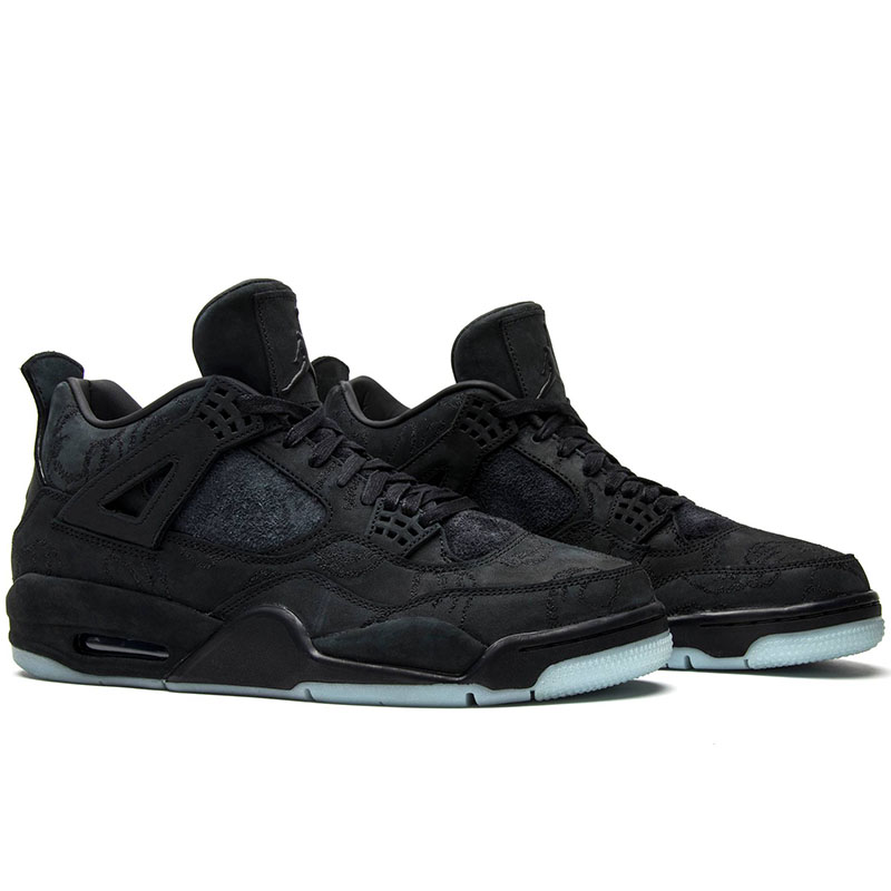KAWS X AIR JORDAN 4 RETRO 