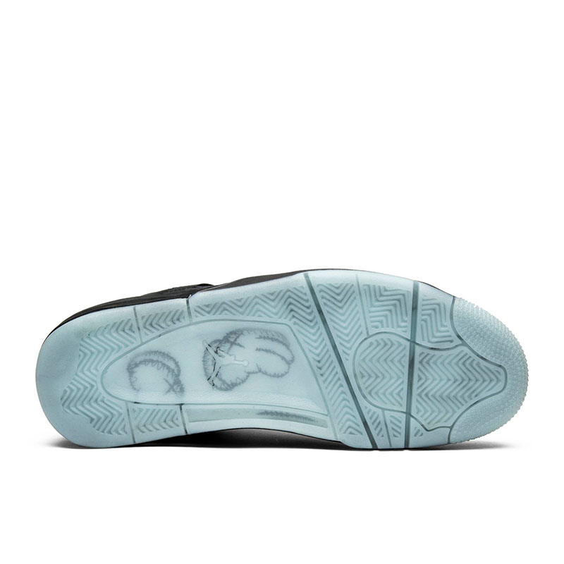 KAWS X AIR JORDAN 4 RETRO 