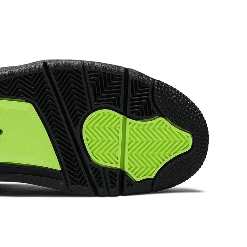 AIR JORDAN 4 RETRO SE 