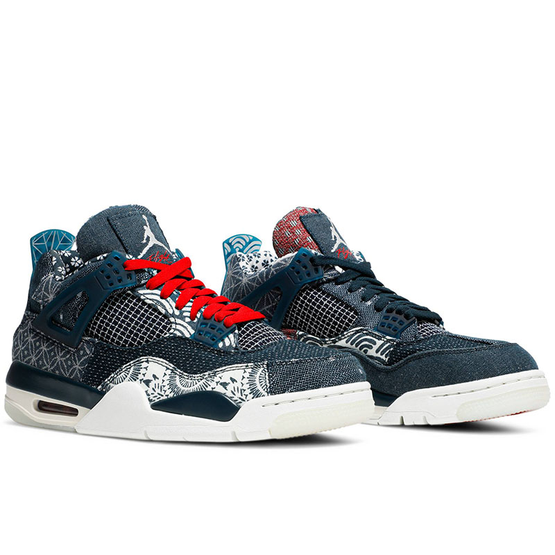 AIR JORDAN 4 RETRO SE 