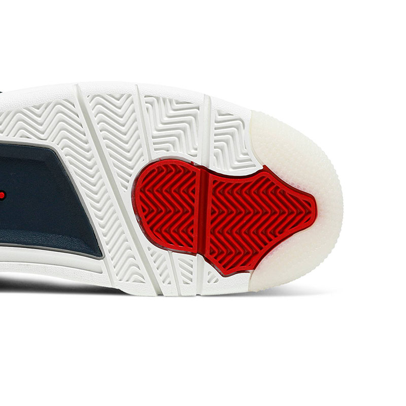 AIR JORDAN 4 RETRO SE 