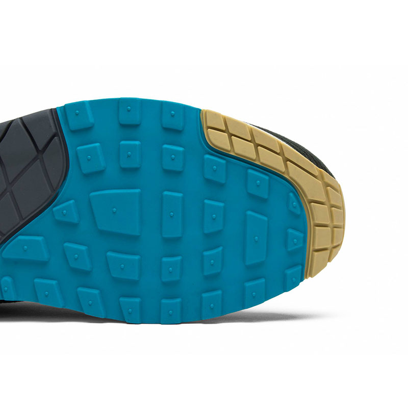 SEAN WOTHERSPOON X AIR MAX 1/97