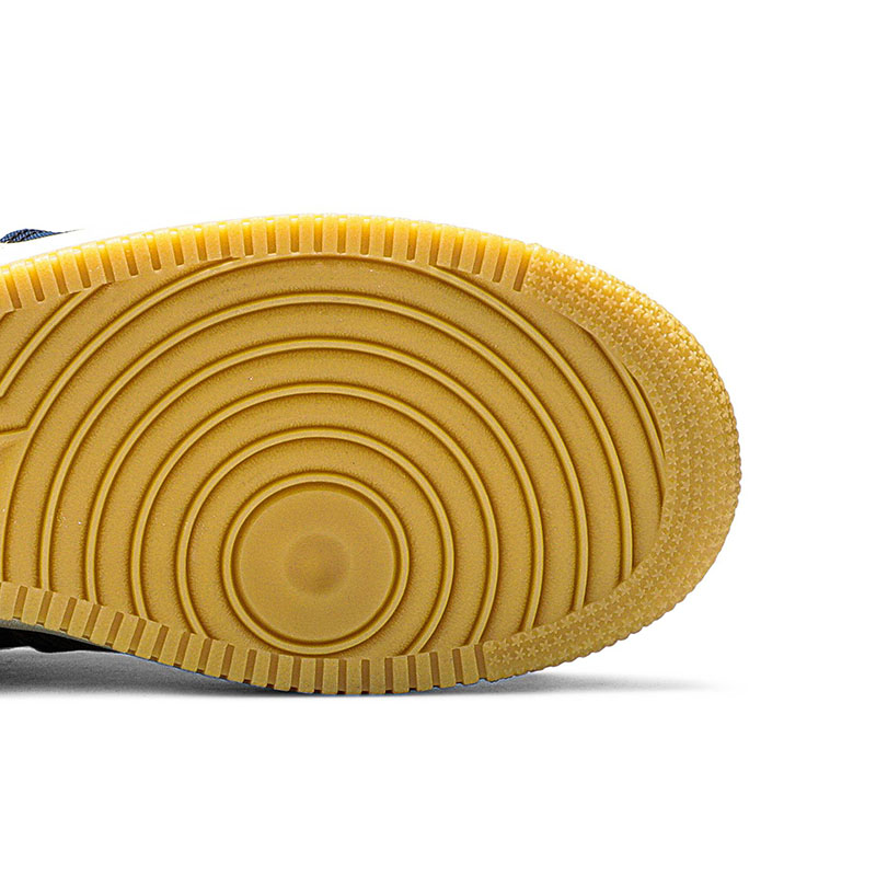 Travis Scott x Air Force 1 Low 