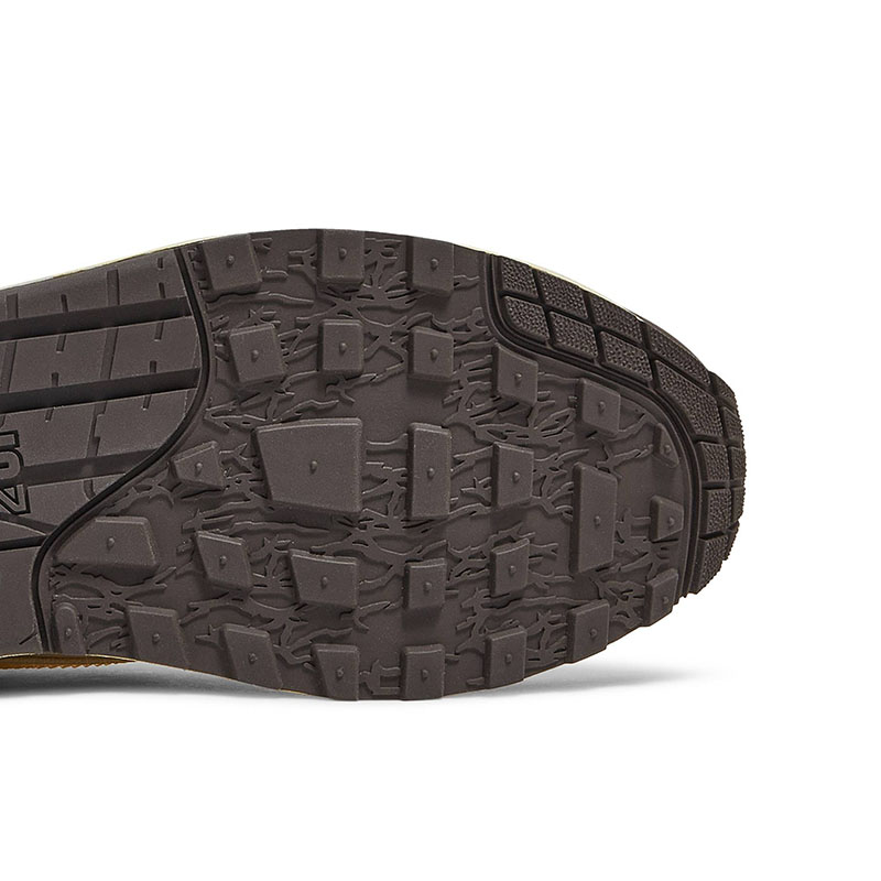 TRAVIS SCOTT X AIR MAX 1 