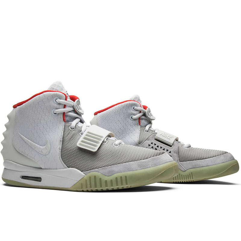 nike air Y**zy 2 nrg