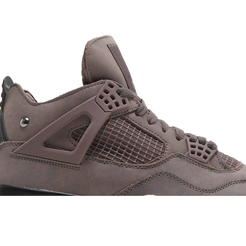 A MA MANIERE X AIR JORDAN 4 RETRO 