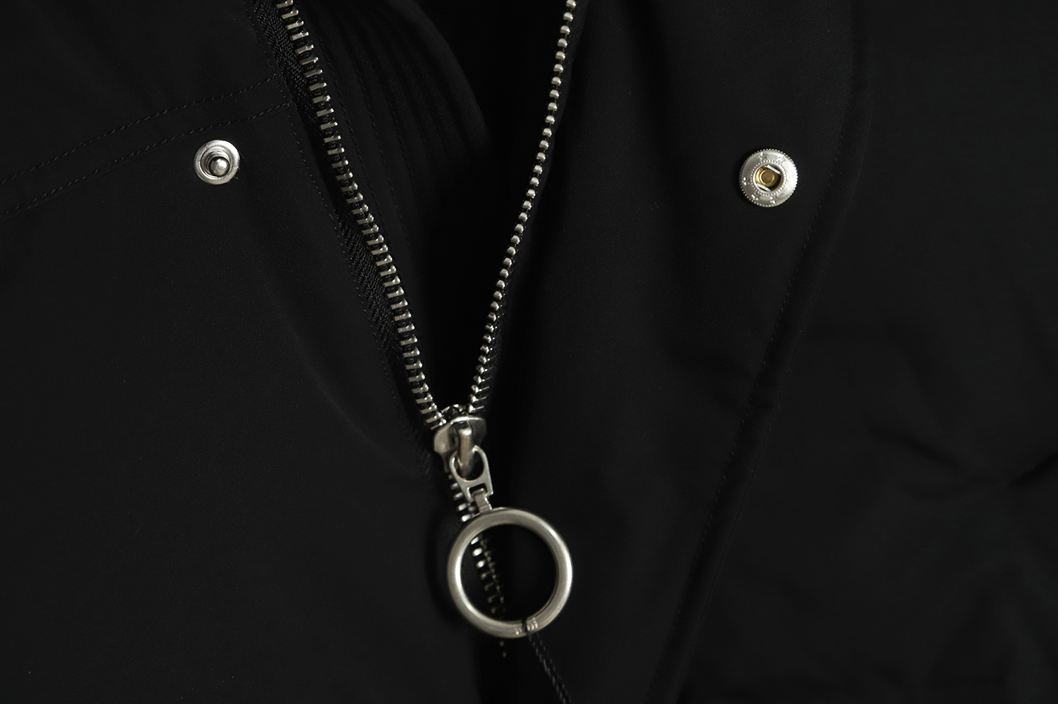 AMI PARIS 22SS solid color hooded down jacket TSK2