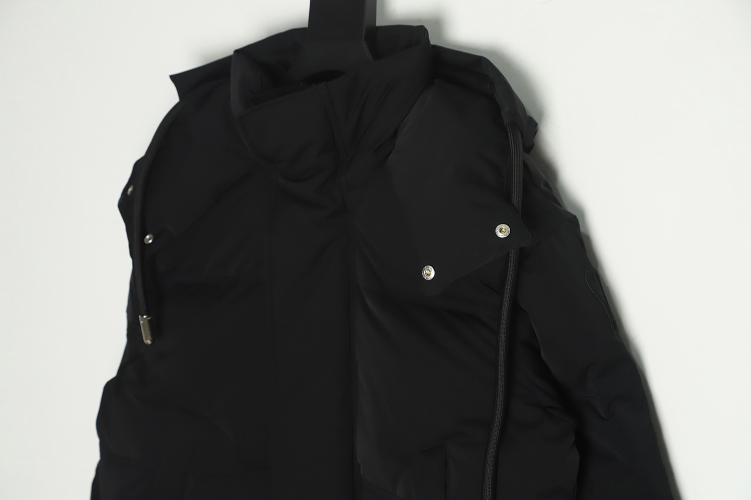 AMI PARIS 22SS solid color hooded down jacket TSK2