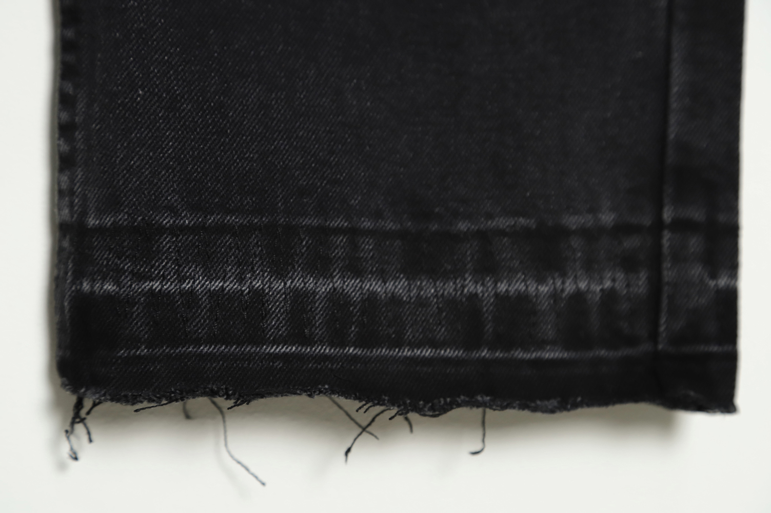 Ch**me He**ts classic leather label cross denim trousers tsk2