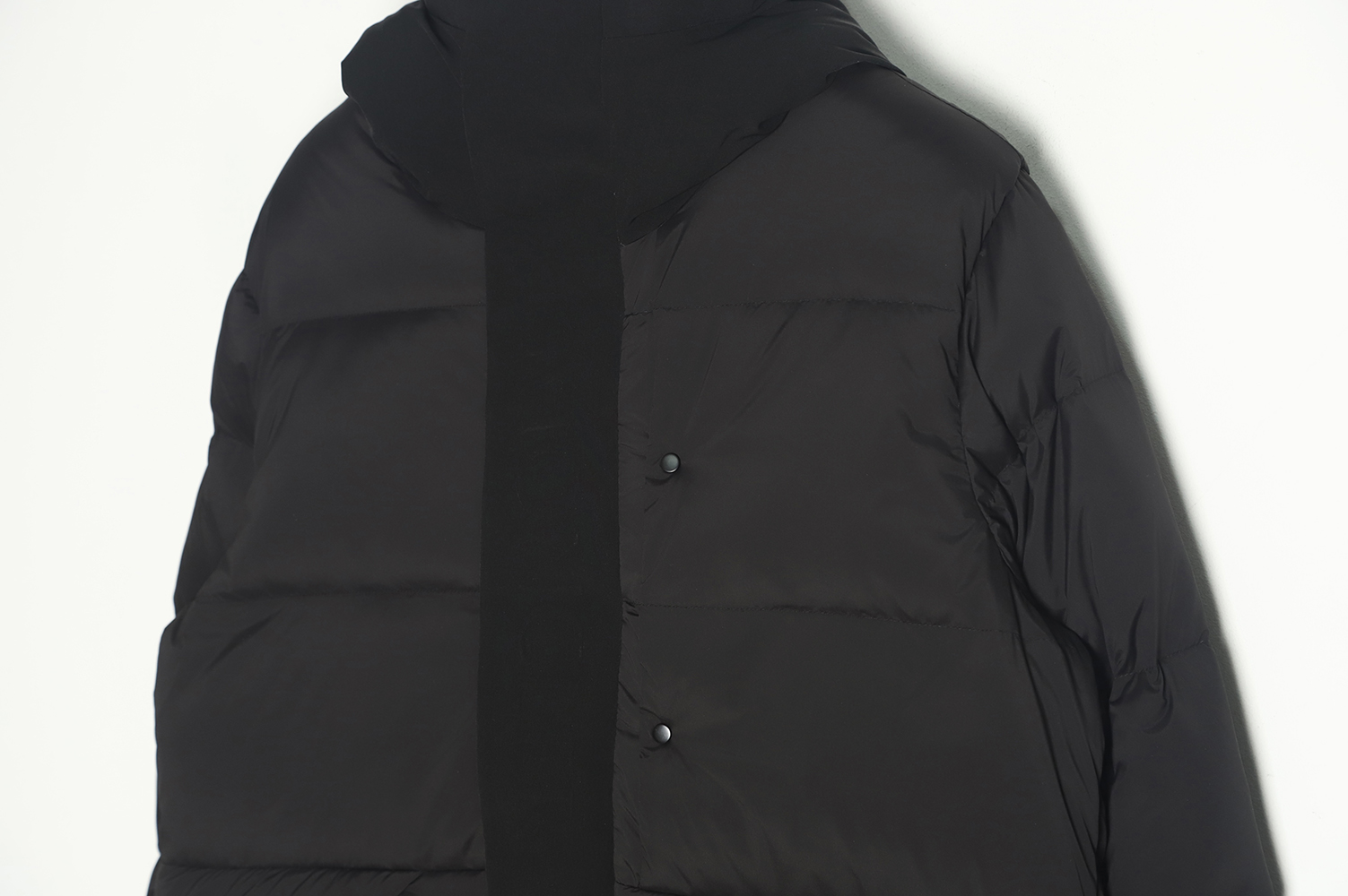 Moncler 22FW madeira black warrior placket three-dimensional embossed letter down jacket TSK1