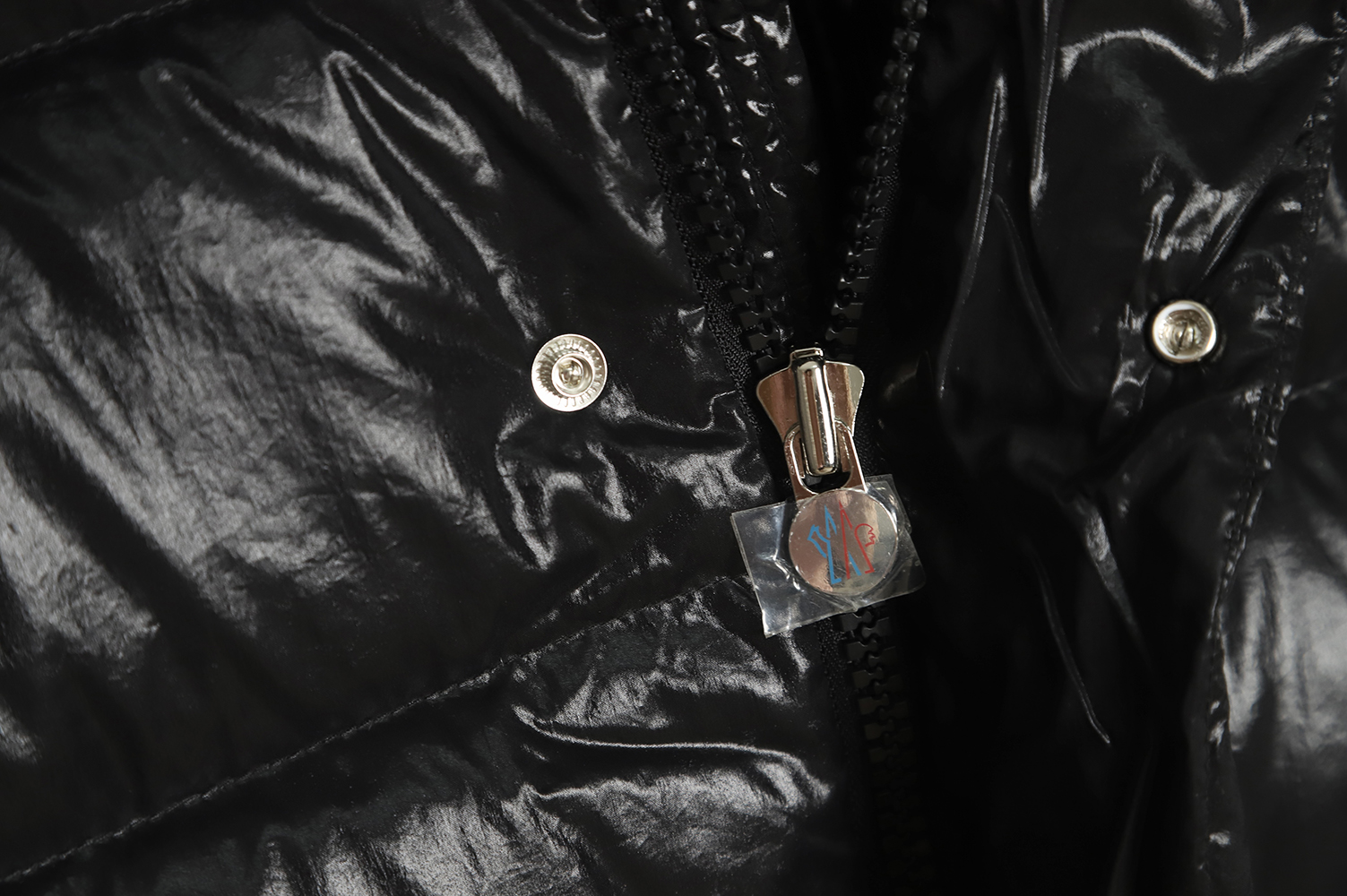 Moncler 70th Anniversary Limited Short Down Jacket TSK1