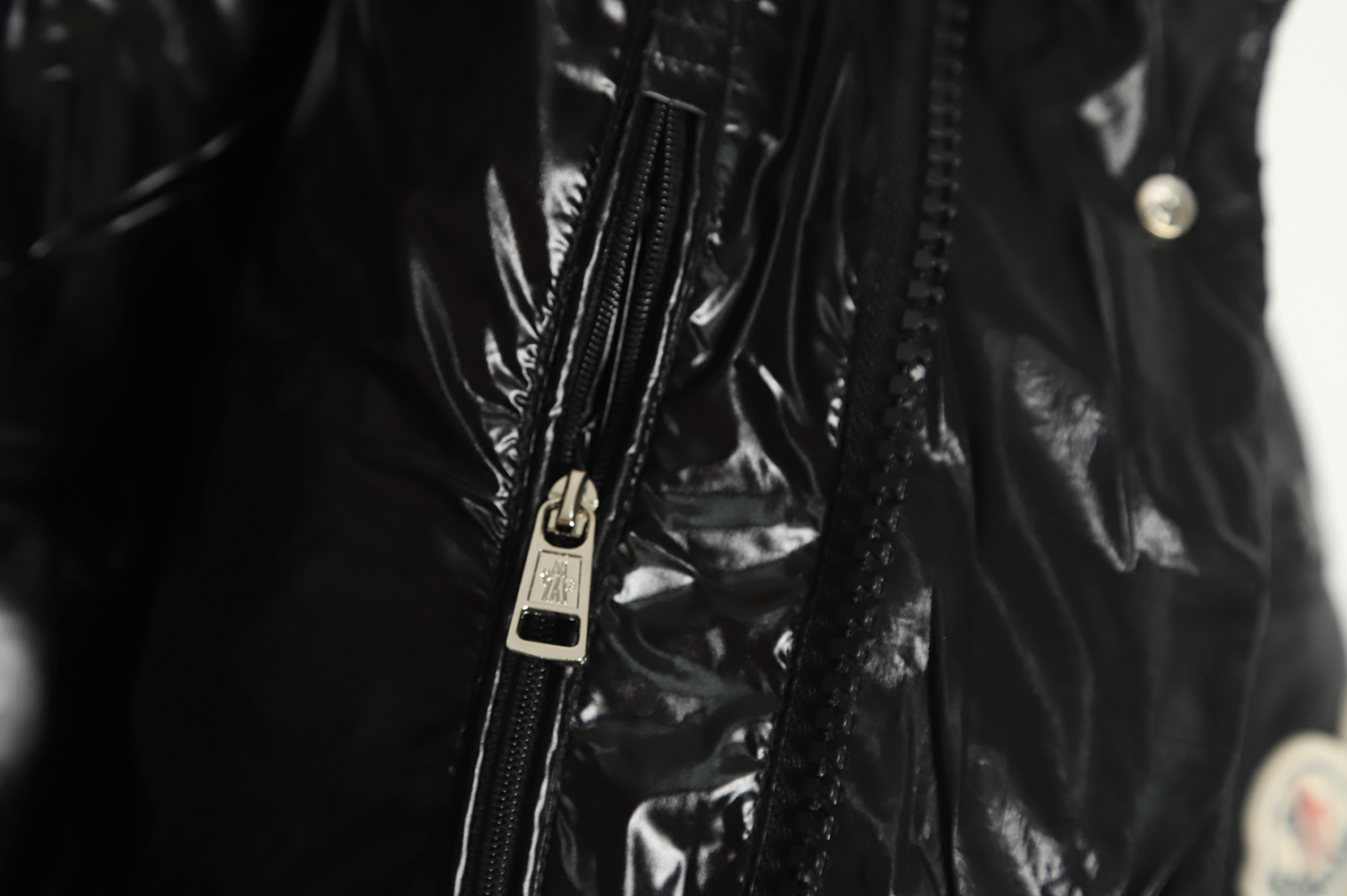 Moncler 70th Anniversary Limited Short Down Jacket TSK1