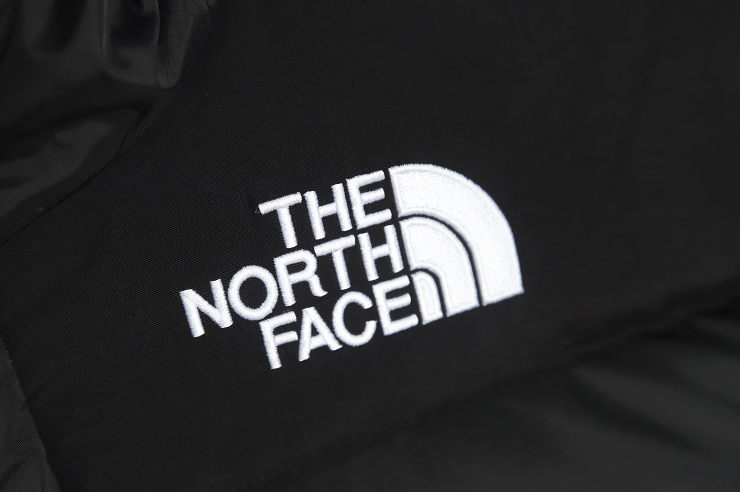 the nor*h F**e 2022fw nor*h himalaya down jacket peak series down jacket tsk4