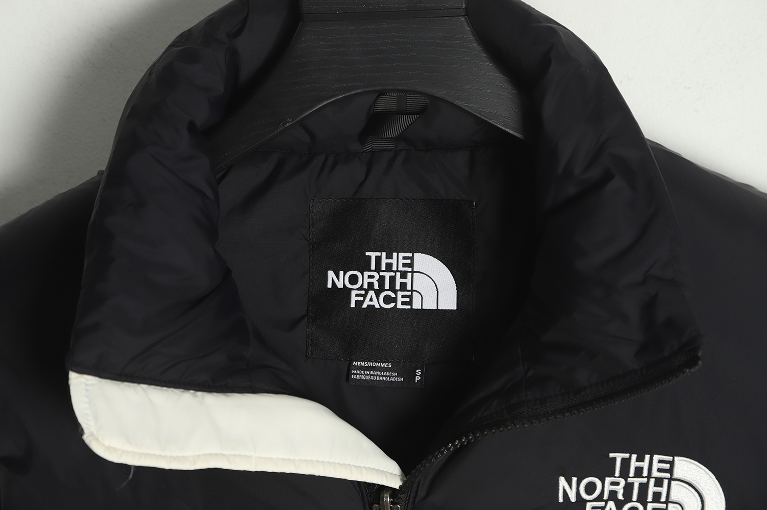 the nor*h F**e classic down vest tsk4