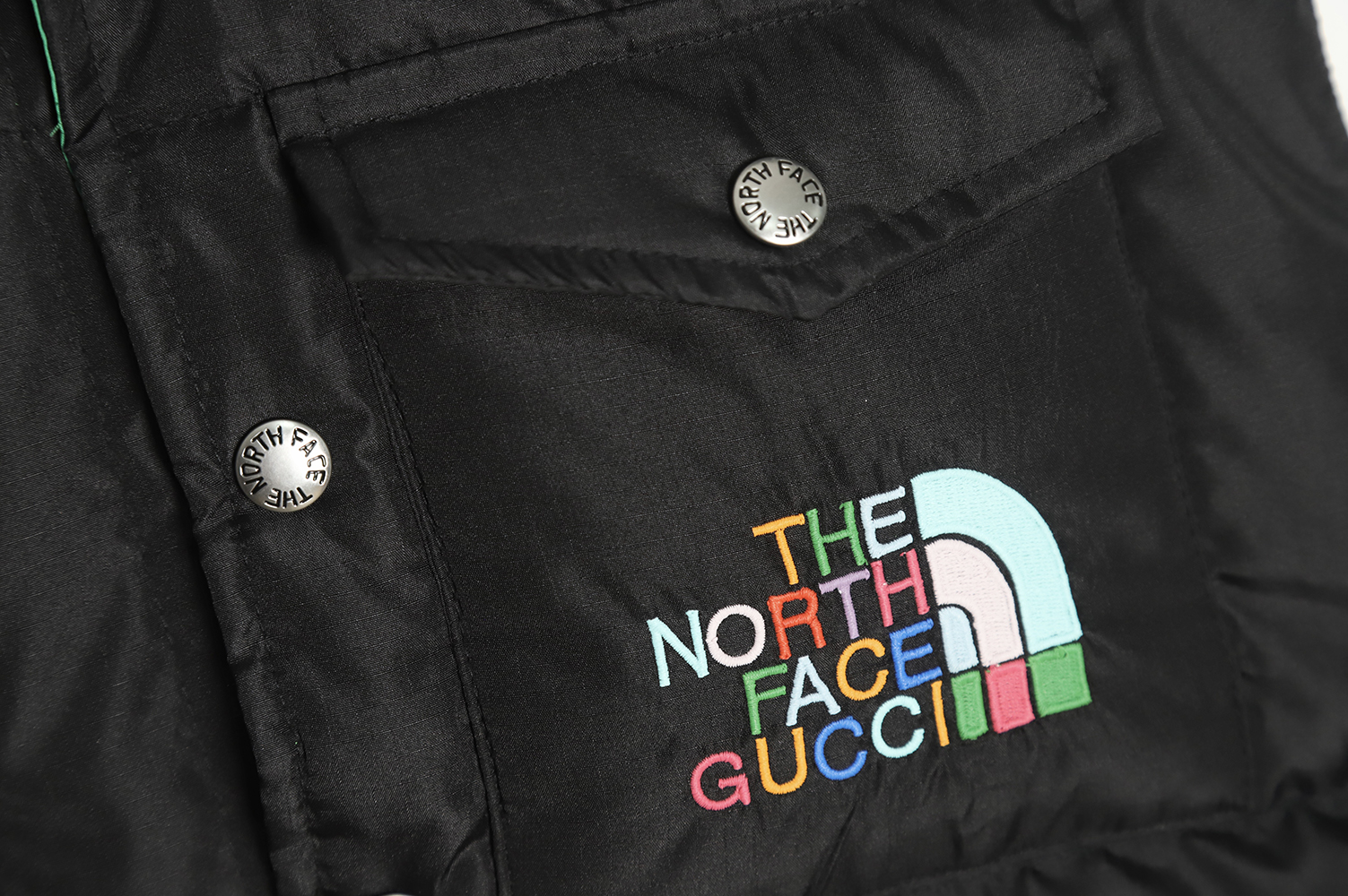 the nor*h f**e x G*u*i joint stand collar down vest tsk1