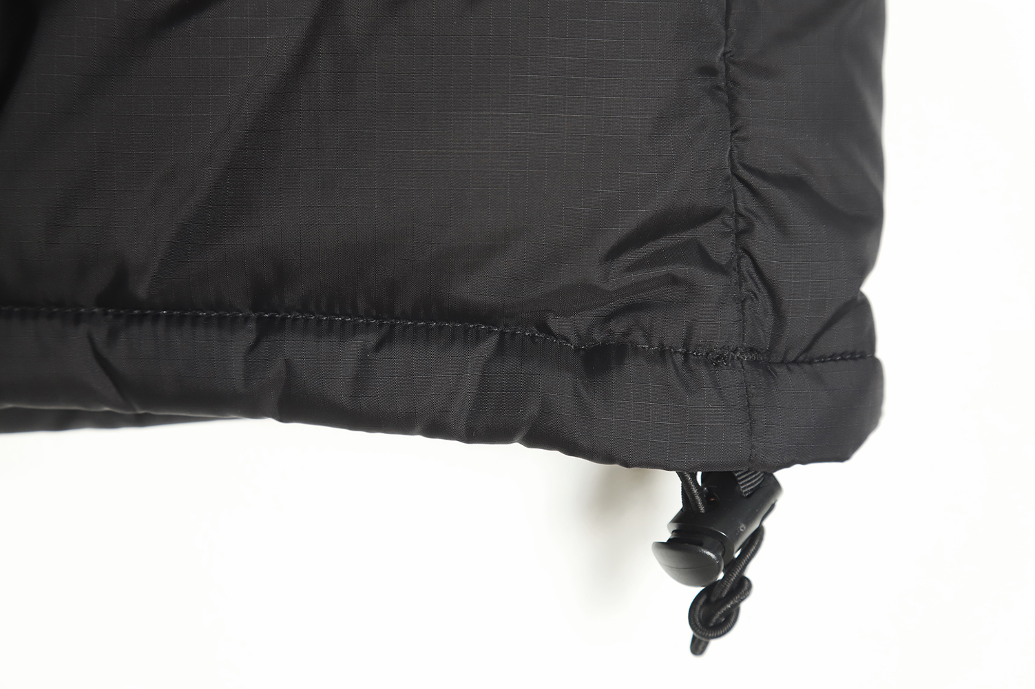 the nor*h F**e classic down vest tsk8