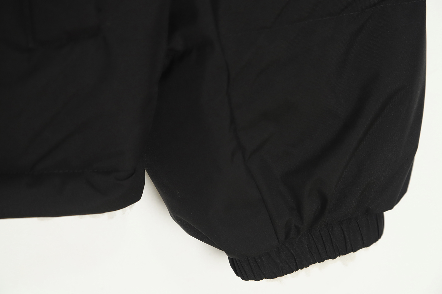 the nor*h F**e fw21 down jacket with stand collar on both sides tsk2