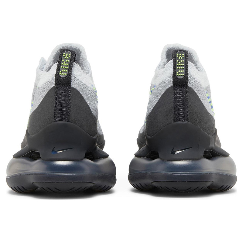 AIR MAX SCORPION FLYKNIT 