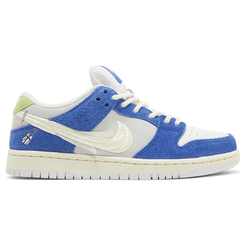 FLY STREETWEAR X DUNK LOW PRO SB