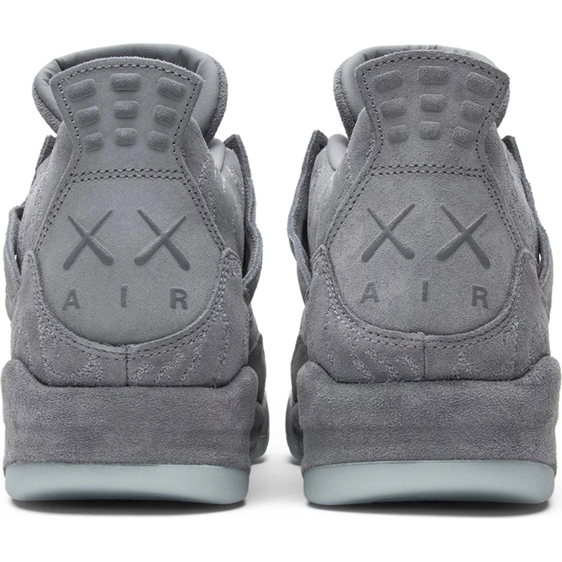 KAWS x Air Jordan 4 Retro 