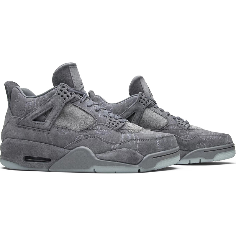 KAWS x Air Jordan 4 Retro 