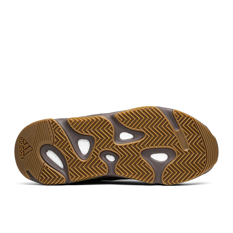 "special price" Y**zy boost 700 