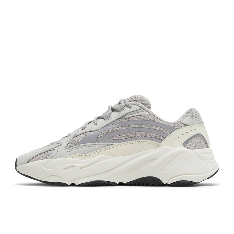 "special price" Y**zy boost 700 v2 