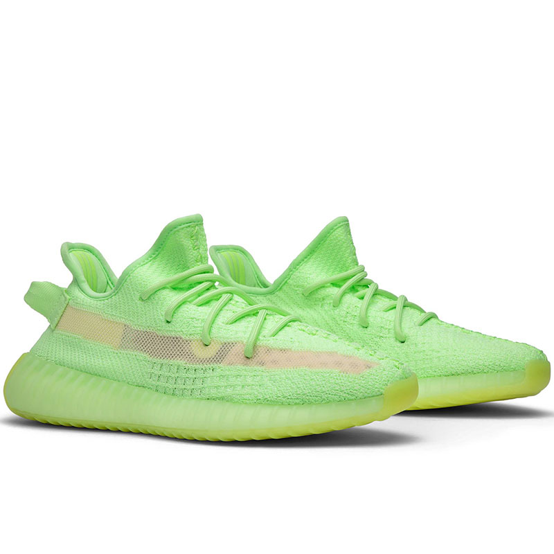 Y**zy boost 350 v2 gid glow