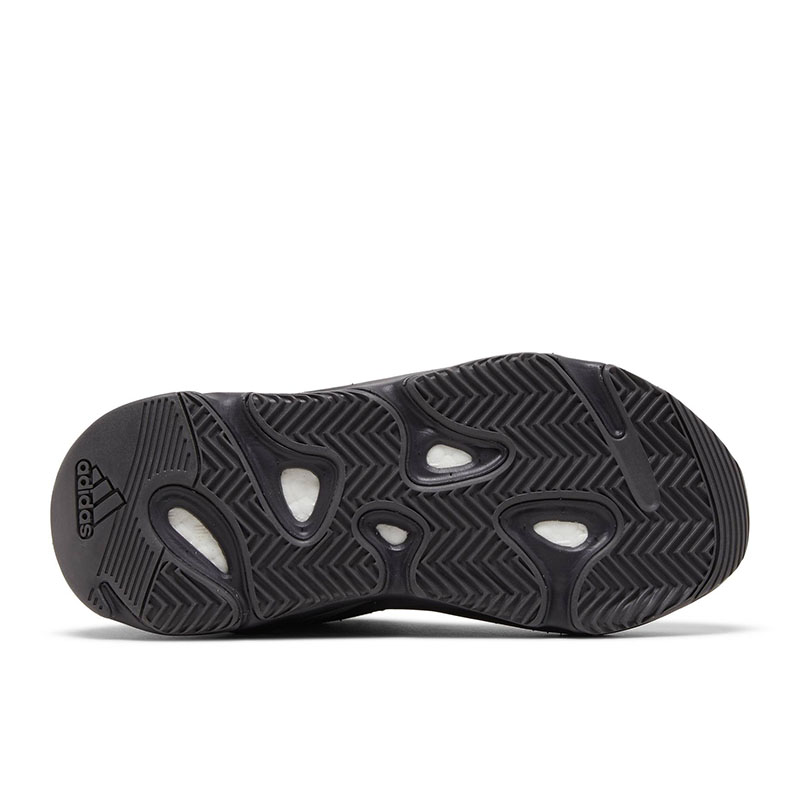 "special price" Y**zy boost 700 v2