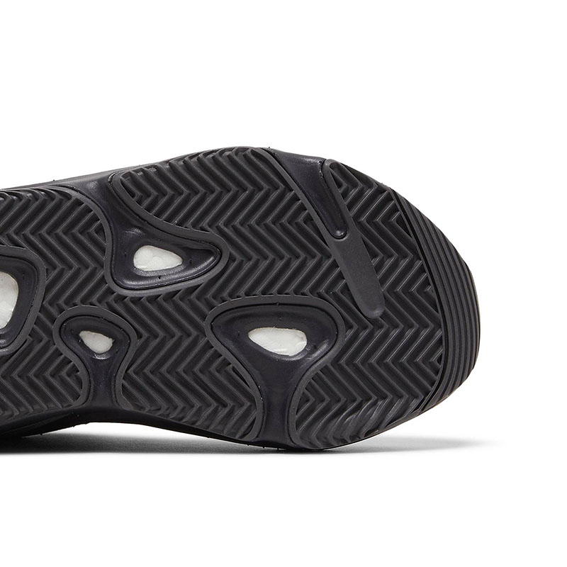 "special price" Y**zy boost 700 v2